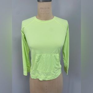 Athleta girls rashguard size XL (14)